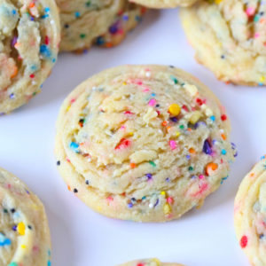 Read more about the article Spring Sprinkle Pudding Sugar Cookies