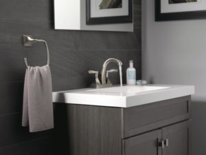Read more about the article Bath Faucet With A Twist – The Everly