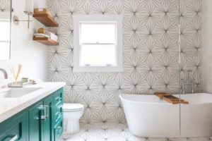 Read more about the article 10 Bathrooms With Statement-Making Tile