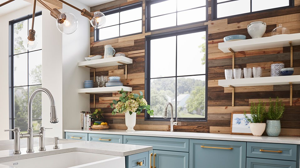Read more about the article 10 MODERN FARMHOUSE KITCHEN IDEAS
