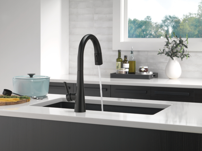 Read more about the article The Monrovia Kitchen Collection from Delta