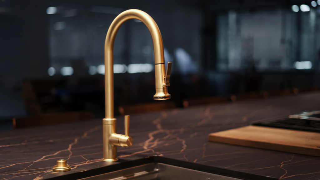 Read more about the article Aspect by Waterstone – Matching Strainers and Garbage Disposal Flanges